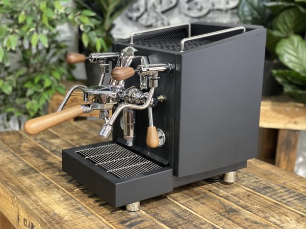 Izzo-Vivi-Duetto-Dual-Boiler-2-Group-Black-Timber-New-Espresso-Coffee-Machine-1858-Princes-Highway-ClaytonIMG_8567-scaled-600×450