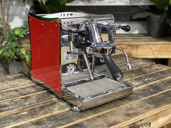 Izzo-Vivi-Flat-1-Group-Red-New-Espresso-Coffee-Machine-1858-Princes-Highway-Clayton-VIC-3168-Coffee-Machine-WarehouseIMG_4230-scaled-600×450