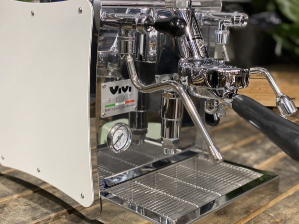 Izzo-Vivi-Flat-1-Group-White-New-Espresso-Coffee-Machine-1858-Princes-Highway-Clayton-VIC-3168-Coffee-Machine-WarehouseIMG_4343-scaled-600×450