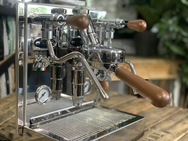 Izzo-Vivi-PID-Flick-Taps-Timber-1-Group-New-Coffee-Machine-Warehouse-1858-Princes-Highway-Clayton-VIC-3168IMG_6724-600×450